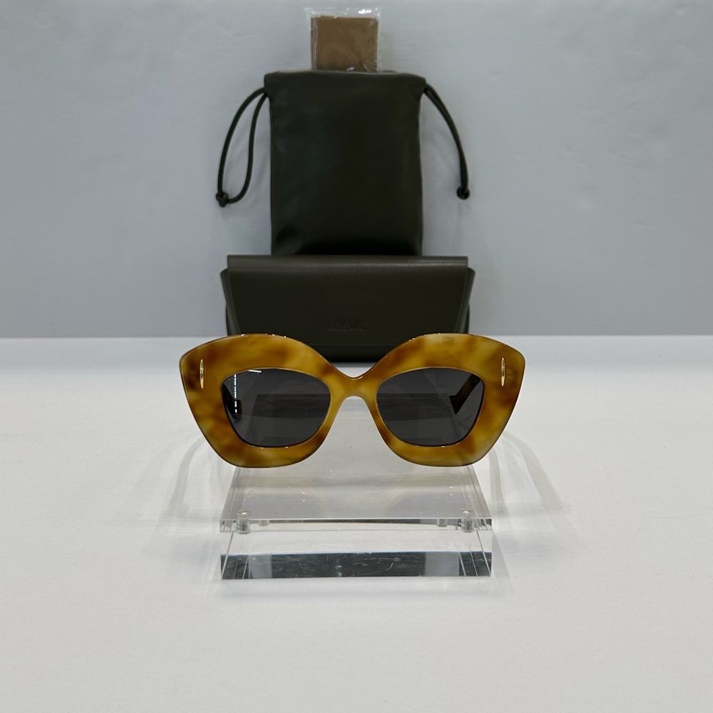 LOEWE Anagram LW40127i 53A Sunglasses, 100% AUTHEN…